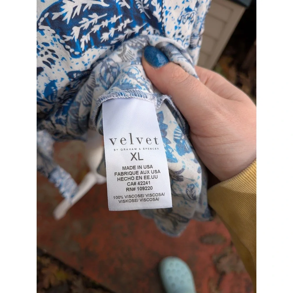 Velvet by Graham & Spencer theme 35 material